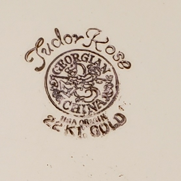 Tudor Rose 6" Georgian China plates. 2 Antique plates with gold gilt. - Picture 3 of 4